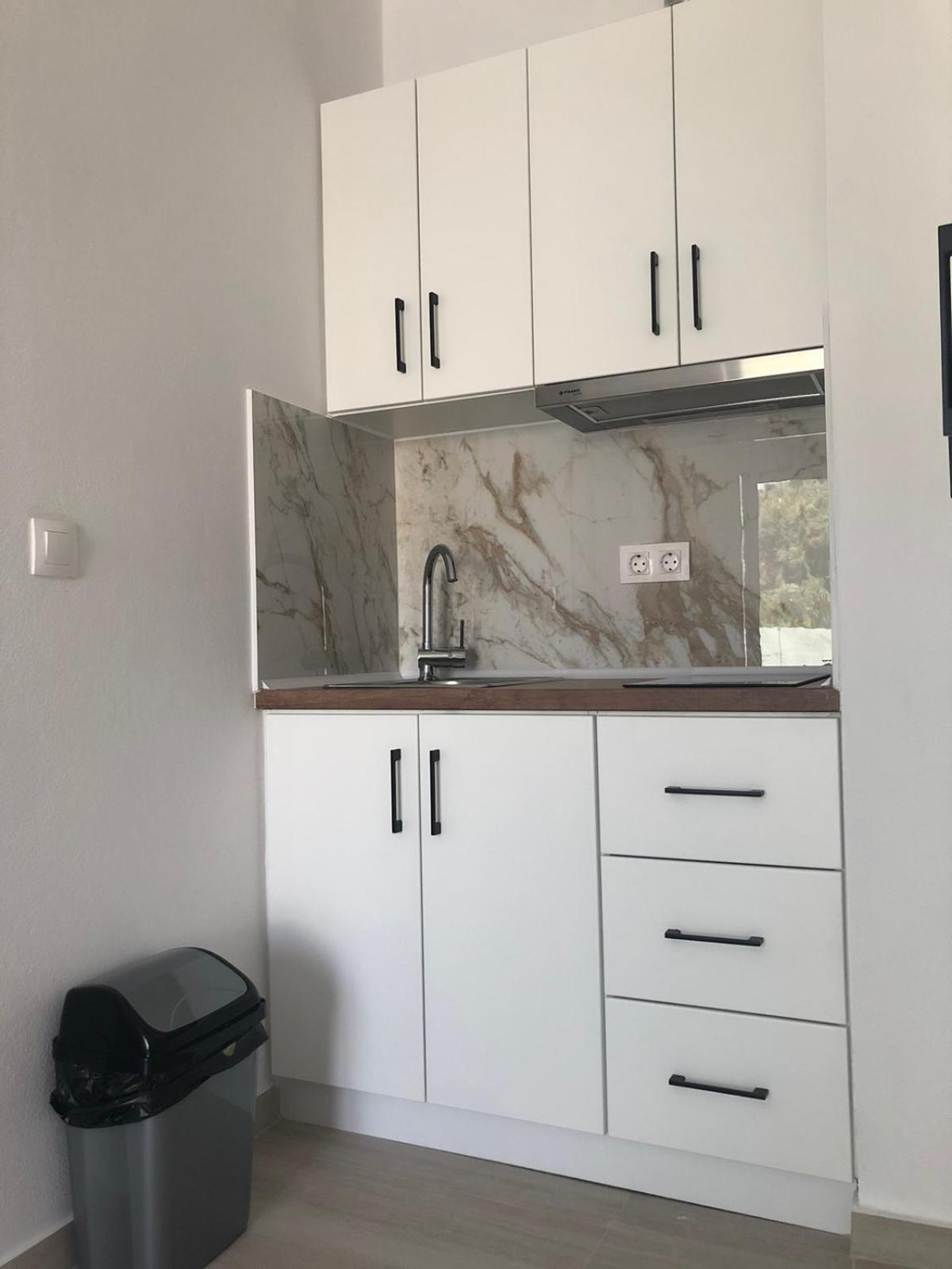 Fiosal Apartments 3 Skiathos Town Luaran gambar